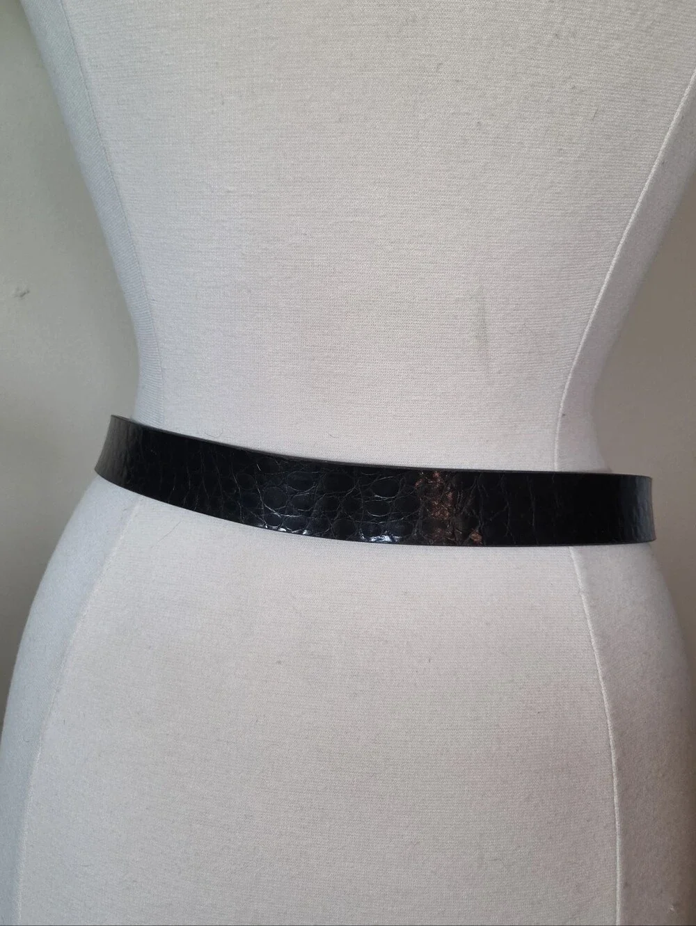 Vintage crocodile faux